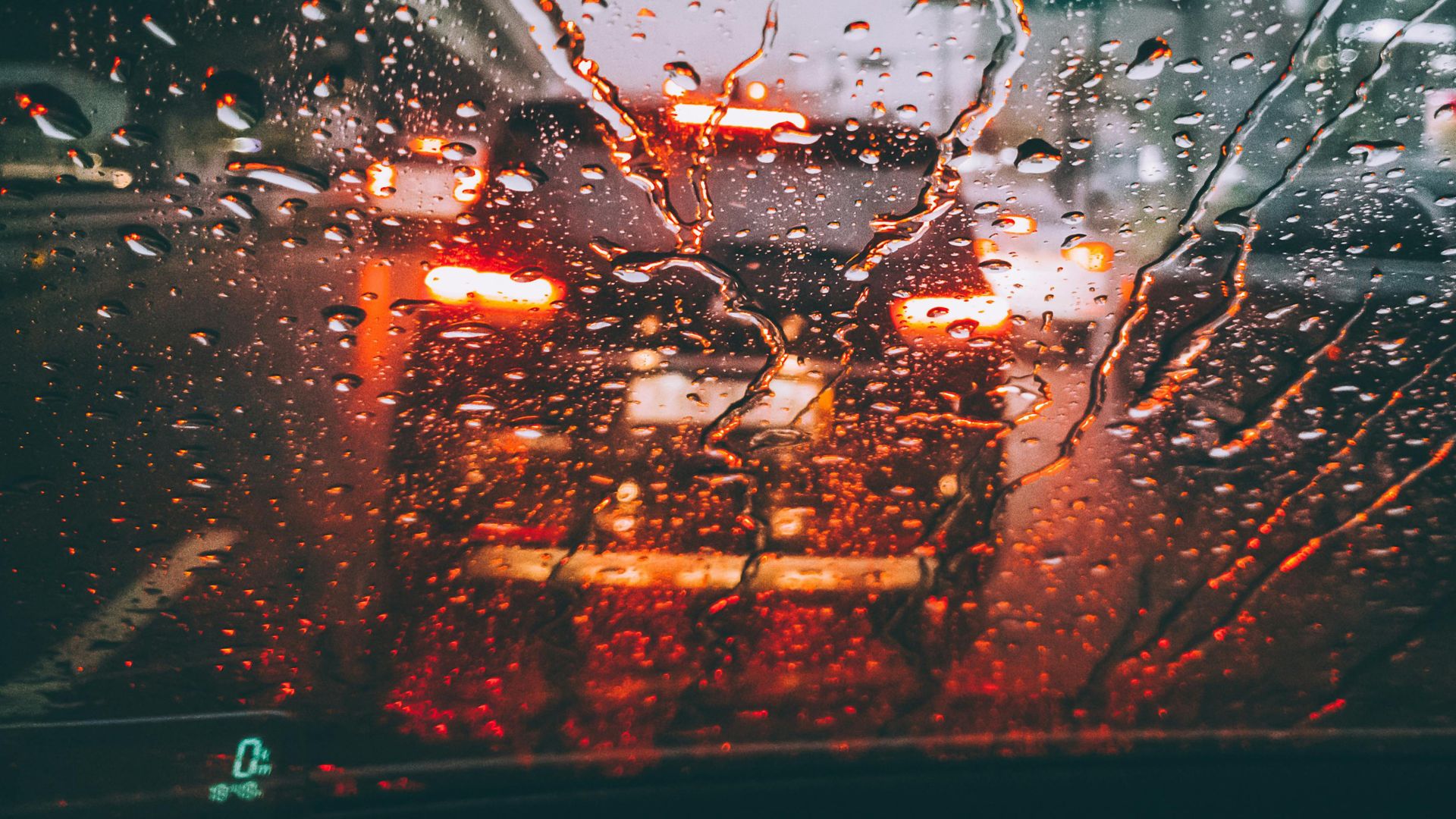 From Summer Dust to Fall Rain: Get Your Car Ready for the Seasonal Shift